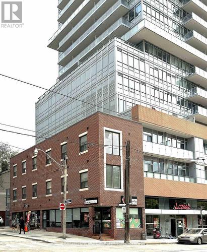 202 - 377 CHURCH STREET , Toronto, Ontario M5B 1Z9