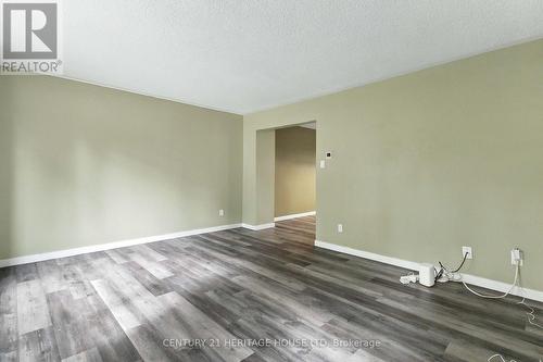 44 SASHA CRESCENT , London South (South X), Ontario N6E 2M5 5