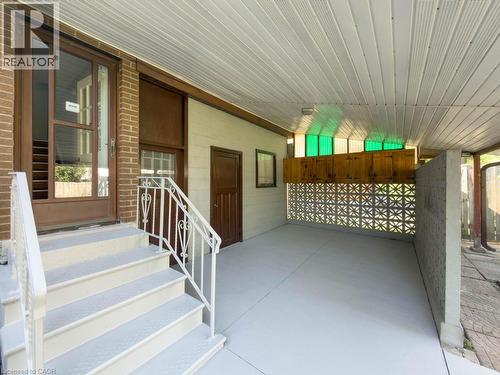 5576 DESSON Avenue , Niagara Falls, Ontario L2G 3T1 5