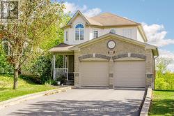 688 TRAILVIEW DRIVE Peterborough (Ashburnham Ward 4), ON K9J 8P1