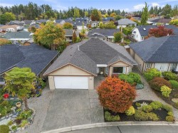 568 Hampstead St Parksville, BC V9P 2T7