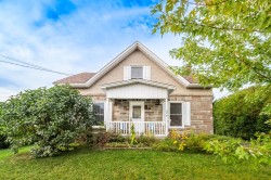 729 Rue Denison O.  Granby, QC J2G 4G2