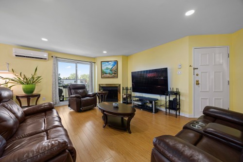 7-1905 Rue Jean-Picard  Laval (Chomedey), QC H7T 2K7