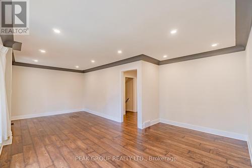 6020 KEITH STREET , Niagara Falls (Church's Lane), Ontario L2J 1K2 5