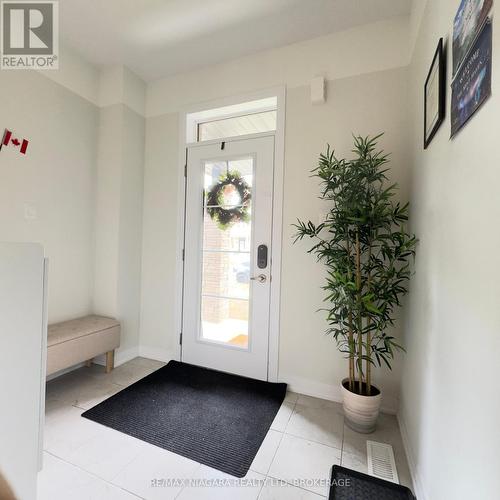 20 VELVET WAY , Thorold (Rolling Meadows), Ontario L2V 0P3 2