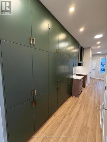 330 STARGRASS PRIVATE , Ottawa, Ontario K2J 6R8 5
