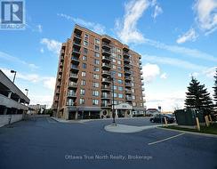 710 - 314 CENTRAL PARK DRIVE  Ottawa, ON K2C 0R2