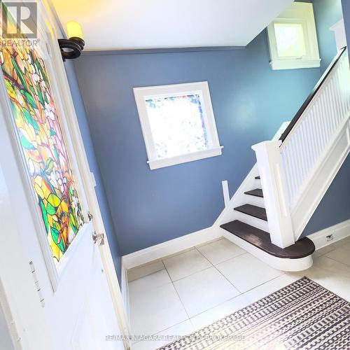 4825 CRYSLER AVENUE , Niagara Falls (Downtown), Ontario L2E 3W3 5