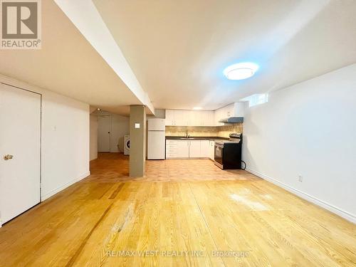 BSMT - 147 WOODHALL ROAD , Markham, Ontario L3S 1M5 3