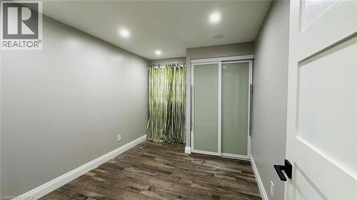 38 JAY Court Unit# UPPER , Kitchener, Ontario N2E 1P8 5