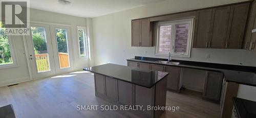 60 BIG WILLOW CRESCENT , Richmond Hill, Ontario L4E 3R4 5