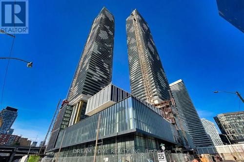 6006 - 55 COOPER STREET , Toronto, Ontario M5E 0G1