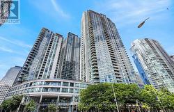 1505 - 12 YONGE STREET Toronto, ON M5E 1Z9