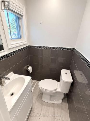 85 RANSTONE GARDENS , Toronto, Ontario M1K 2T9 2