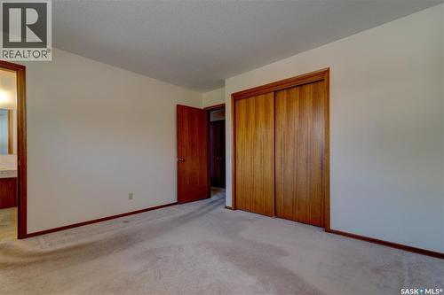 5 Wheaton Crescent, Regina, SK 