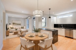 3515 Boul. Décarie Montréal (Côte-Des-Neiges/Notre-Dame-De-Grâce), QC H4A 3J4