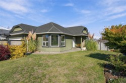 878 Temple St Parksville, BC V9P 2L8