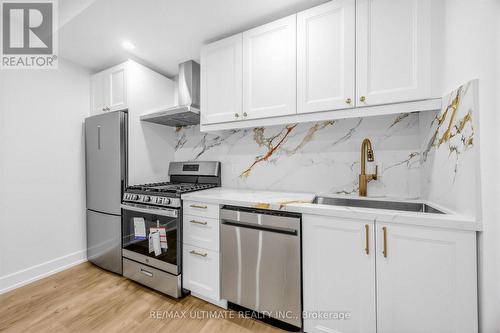 202 - 229 SPADINA AVENUE , Toronto, Ontario M5T 2E2 5