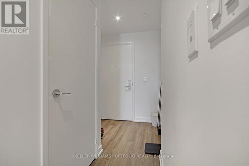 618 - 20 EDWARD STREET , Toronto, Ontario M5G 0C5 3