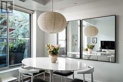 204 - 106 DOVERCOURT ROAD Toronto, ON M6J 0G4