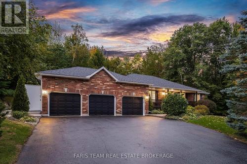 55 DAVENPORT DRIVE  Springwater, ON L0L 1V0