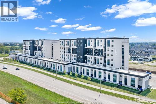 4300 LAURIER PARKWAY Unit# 479 , LaSalle, Ontario N9H 0R1 2