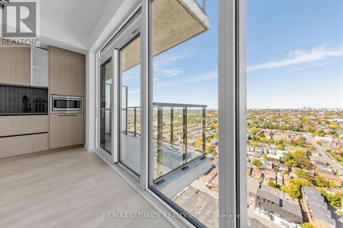 2807 - 1285 DUPONT STREET , Toronto, Ontario M6H 0E3 2