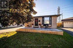 39 CHANTAL COURT  Welland (Lincoln/Crowland), ON L3B 5V3