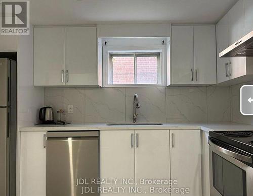 ONE BEDROOM BSMT - 13 PAWNEE AVE AVENUE , Toronto, Ontario M2H 3C6