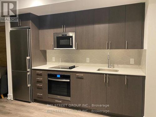 2520 - 2545 SIMCOE STREET N , Oshawa, Ontario L1L 0W3 5