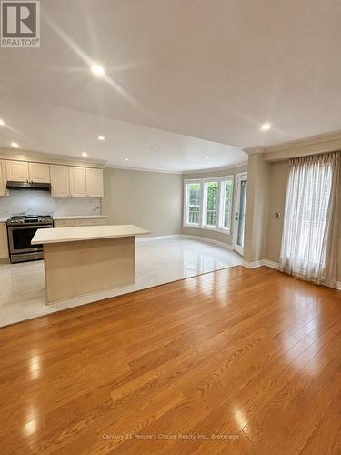 670 MACBETH HEIGHTS , Mississauga (Meadowvale Village), Ontario L5W 1E5 3