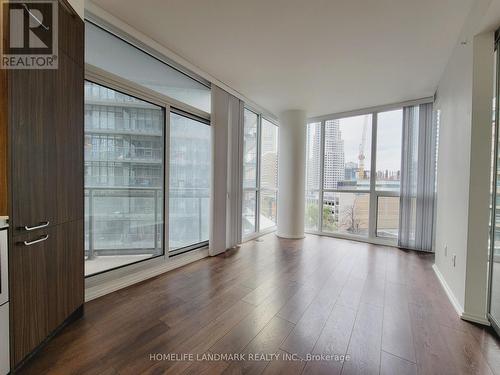906 - 45 CHARLES STREET E , Toronto, Ontario M4Y 1S2 2