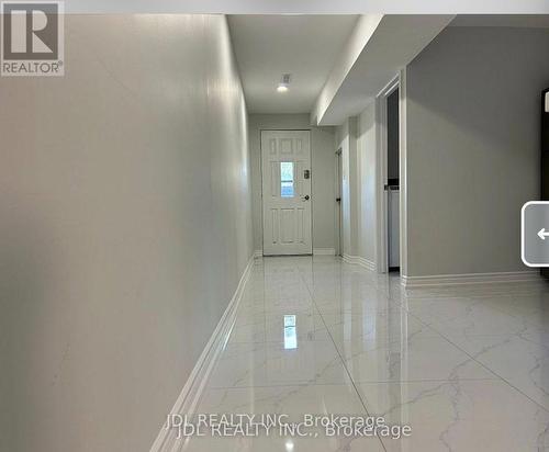 KITCHEN MAIN/2 BEDS BSMT - 13 PAWNEE AVE AVENUE , Toronto, Ontario M2H 3C6 3