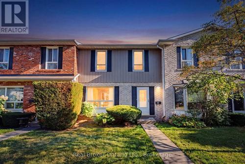 54 - 5475 LAKESHORE UNIT ROAD  Burlington (Appleby), ON L7L 1E1