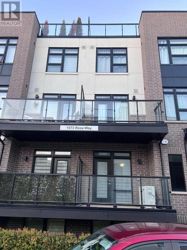 101 - 1573 ROSE WAY  Milton, ON L9E 1N4