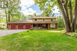 162 CHRISTOPHER AVENUE  Wasaga Beach, ON L9Z 1S4