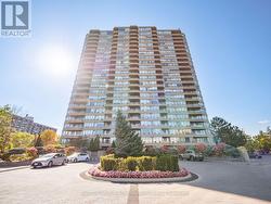 208 - 10 TORRESDALE AVENUE Toronto, ON M2R 3V8