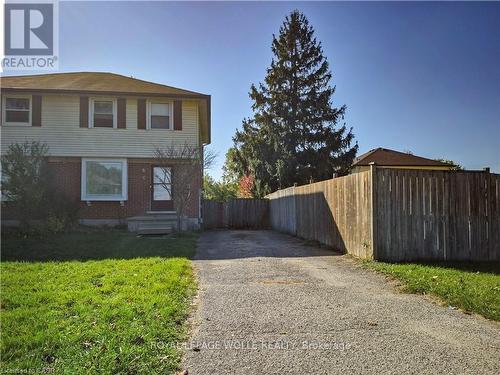 6 STANLEY AVENUE , Kitchener, Ontario N2K 1C5