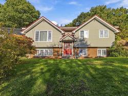 11 Riverview Crescent  Bedford, NS B4A 2X5