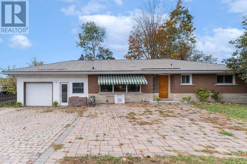 32 MAIN STREET N  Uxbridge, ON L9P 1J4