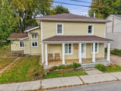 19  - 19A Rue Yvon-Provost  Salaberry-De-Valleyfield, QC J6J 6N6
