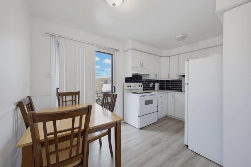 8316 Rue Courval , Montréal (Saint-Léonard), QC H1P 2E3 5