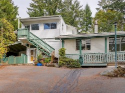 2511 Florence Lake Rd  Langford, BC V9B 4H3