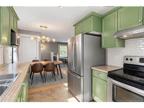 72 Danny St, Dieppe, NB 