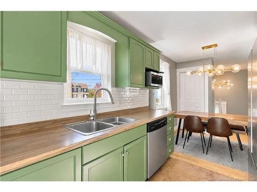 72 Danny St, Dieppe, NB 