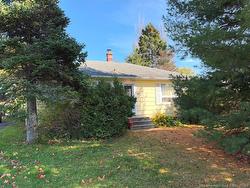 107 Kenmore DR  Moncton, NB E1A 4J8