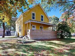 272 Bridge Street  Kentville, NS B4N 2G2