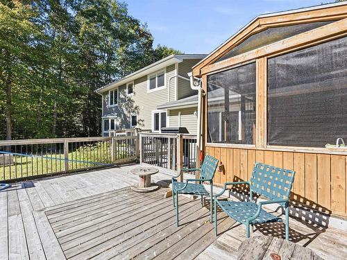 18 Sandstone Ave, Fall River, NS 