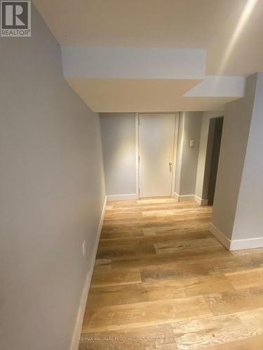 LOWER - 148 PENETANG STREET , Barrie, Ontario L4M 1V8 3