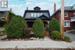 187 HINTON AVENUE N  Ottawa, ON K1Y 1A2